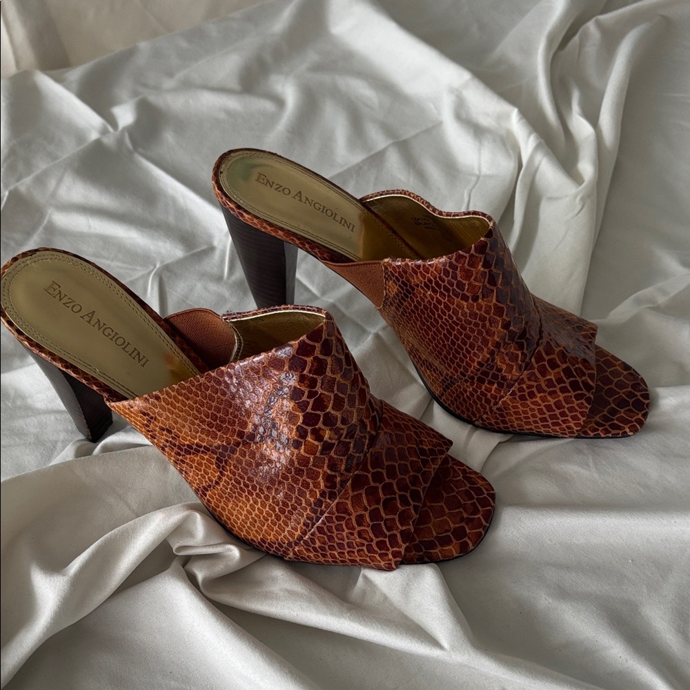 Enzo Angiolini Snake Pattern Mules
